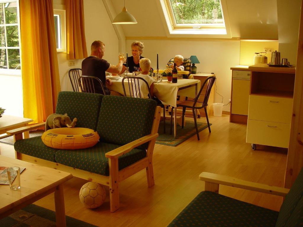 Park Molenheide Houthalen-Helchteren Room photo